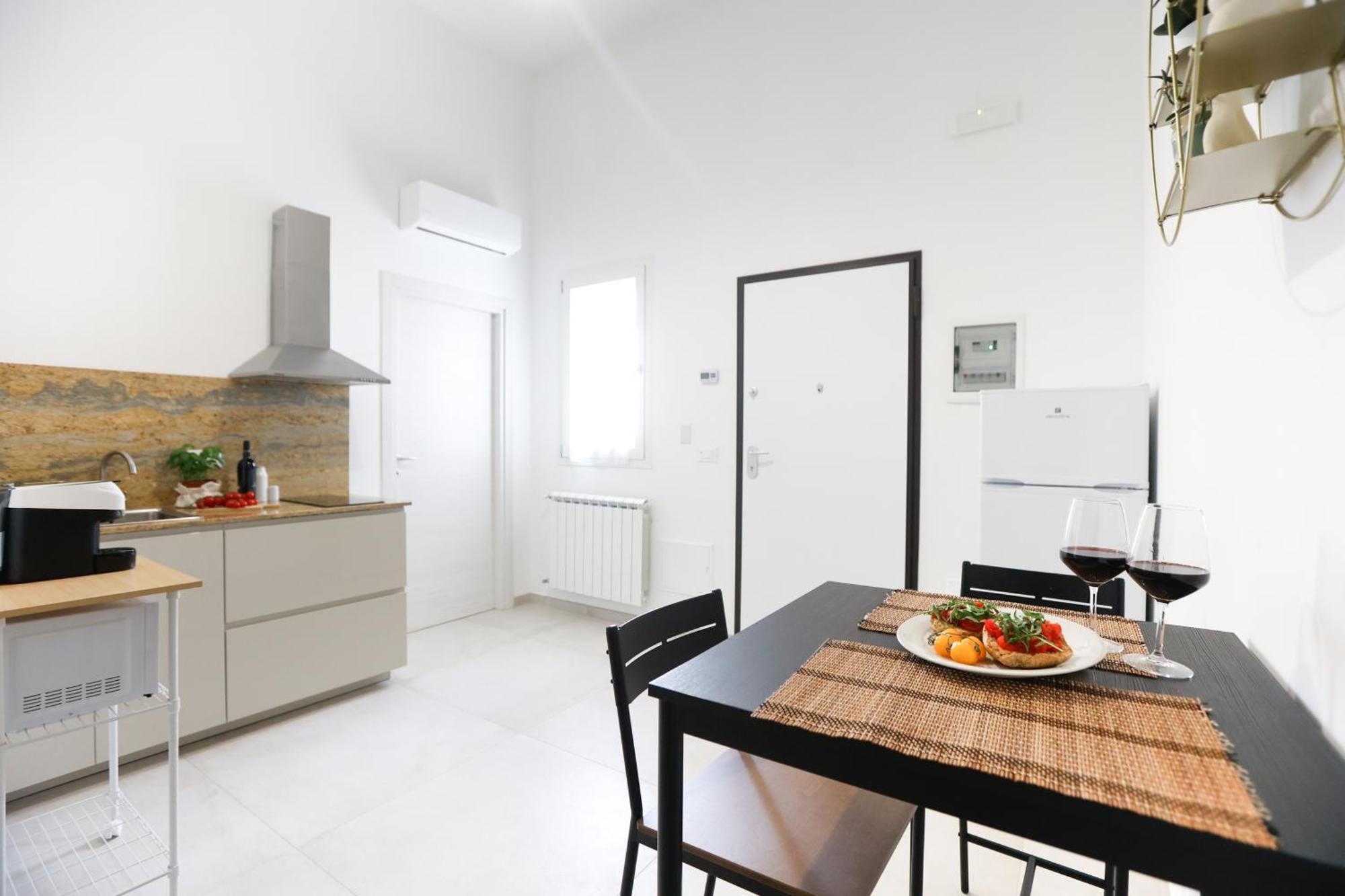 Elegante Bilocale Con Giardino Apartment Lecce