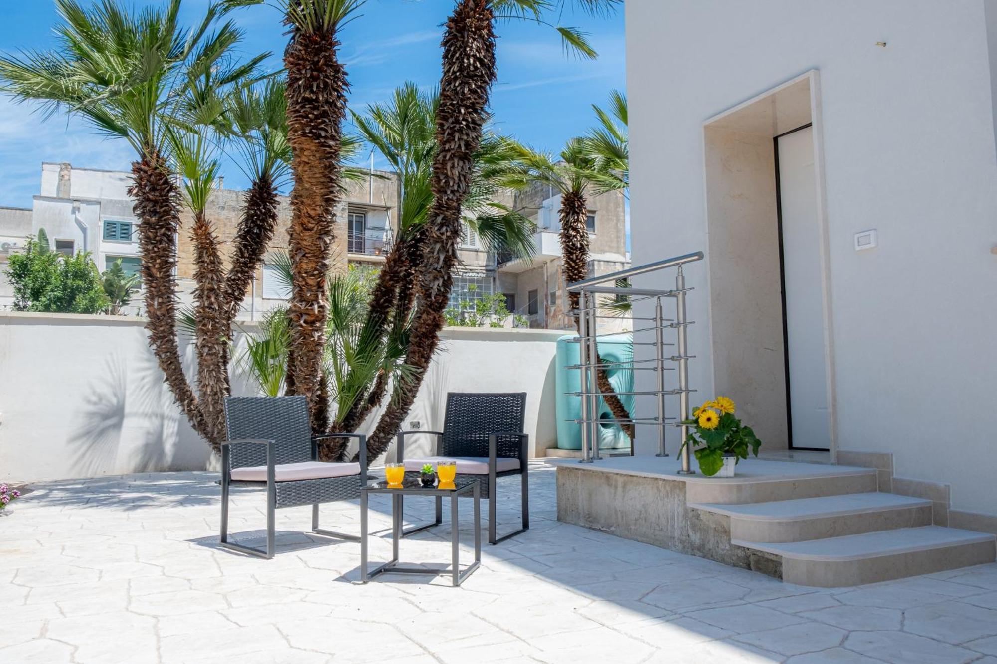 Apartment Elegante Bilocale Con Giardino Lecce